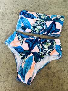 Womenswear: Tropical print bandeau swimsuit