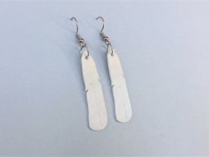 Earrings- tarapuka/Gull Feather