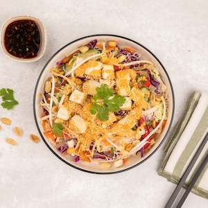 Catering: Asian Rice Noodle Salad with Satay Tofu