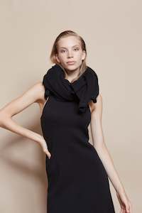 Clothing: Large Scarf