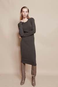 Clothing: Ribbed Midi Dress