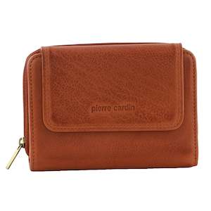 Clothing: Compact Women's Bi-Fold Leather Wallet - Cognac