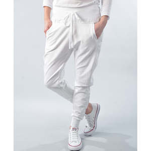 Suzy D Ultimate Joggers - White