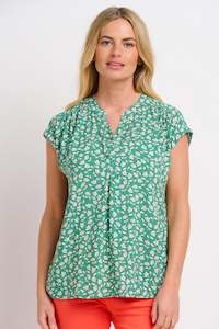 Clothing: Spring Garden Blouse