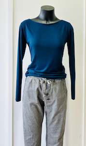 Clothing: Suzy D Danni Long Sleeve - Navy