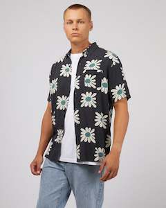 Clothing: Sunny Floral Short Sleeve Shirt