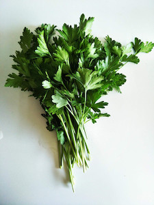 Vegetable fresh - wholesaling, washing or packing: Parsley - Flat Green Tomtit Farm