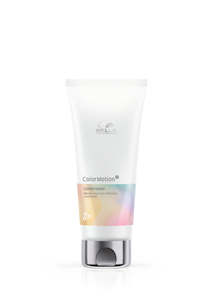 Hairdressing: Color Motion Conditioner