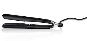 Hairdressing: GHD Platinum+ Styler in black