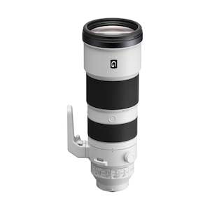 Sony FE 200-600mm f 5.6-6.3 G OSS (Full Frame E -mount)