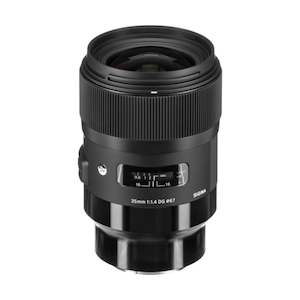 Sigma 35mm f 1.4 DG HSM Art lens (Sony E)