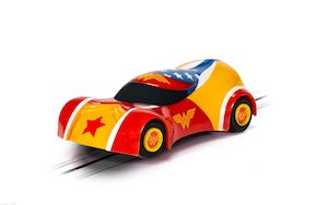 Hobby equipment and supply: Scalextric Micro G2168 Justice League Wonder Woman