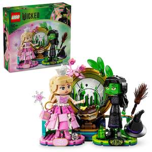 Toy: LEGO Wicked: Elphaba & Glinda Figures - (75682)