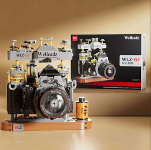 Building block toys: Building Blocks Film Camera Welleadz WLZ-6F Vintage Camera Model Bricks