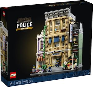 LEGO 10278 Creator Expert Modular Police Station