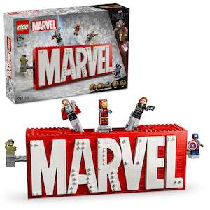 LEGO 76313 Marvel Super Heroes MARVEL Logo & Minifigures