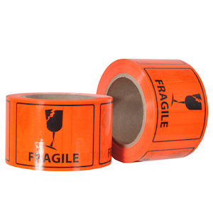 Products: FRAGILE Printed Labels on a Roll 72mm x 100mm – 6 Rolls