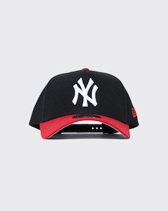 Clothing: New Era 940 AFrame New York Yankees Snapback - Black/Red