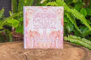 Sacred Moon Journal | Track and Ritualise Your Moon Cycle for Women Coming of Age