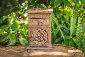 The Witchery: Wooden Chest | Triquetra