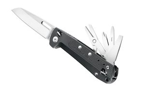 Camping equipment: Leatherman Free K4