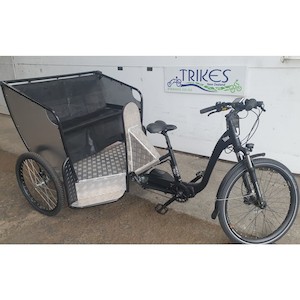 Rickshaw – electric assist – SmartMotion MidCity up front