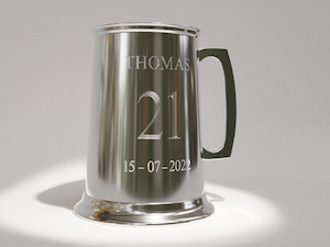 [002] 1 Pint Pewter Tankard