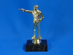 Pistol Trophy (M)