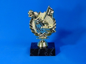 Golf Wreath Trophy