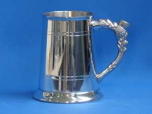 [014] 1 Pint Pewter Tankard with Thistle Handle