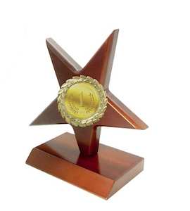 Rising Star Award – Football