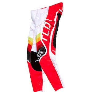 Clothing: SE ULTRA PANT REVERB RED / WHITE