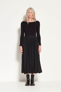 Womens Skirts: Juliette Hogan Black Posey Pleat Skirt