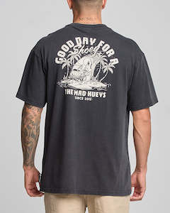 The Mad Hueys GOOD DAY FOR A SHOEY | OVERSIZED SS TEE