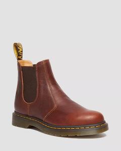 Dr. Martens 2976 Ambassador Leather Chelsea Boots - Cashew