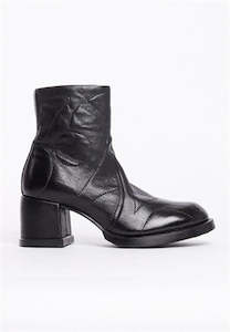 Womenswear: A.S 98 B41210 BOOT-BLACK