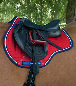 Premier Equine Close Contact European Cotton Saddle Pad – GP/Jump Square