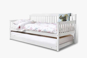 Karlan Daybed with Trundle Bedframe White