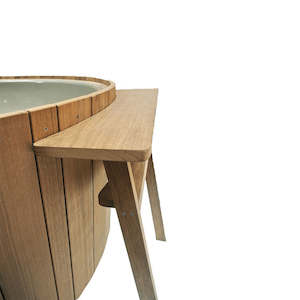 Bathing: Dutchtub Wood | Sidetable