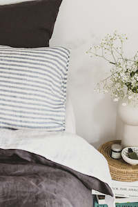 Linen - household: White Flat Sheet