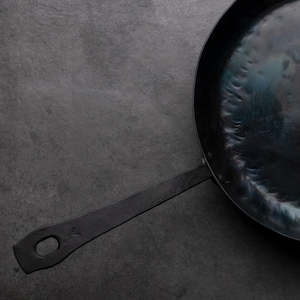 The Solo Blacksmith. Large Skillet