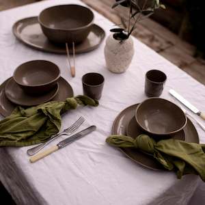 Prefabricated building: Lil Ceramics. Essentials Dinner Set - Granite