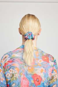 Joust flourishing mini scrunchie - Daydream