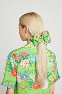 Joust flourishing scrunchie - Green floral