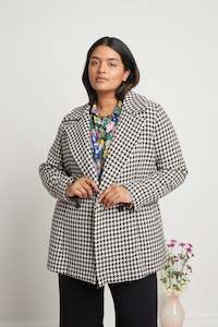 Womenswear: Charlotte blazer