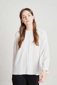 Womenswear: Kit blouse