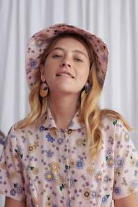 Womenswear: Blossom hat