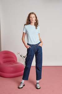 Womenswear: Cachet jeans