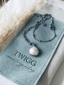 Jewellery: Baroque Solo Pearl Necklace Twigg Jewellery