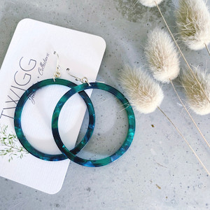 Jewellery: Infinity hoop earrings EMERALD Twigg Jewellery